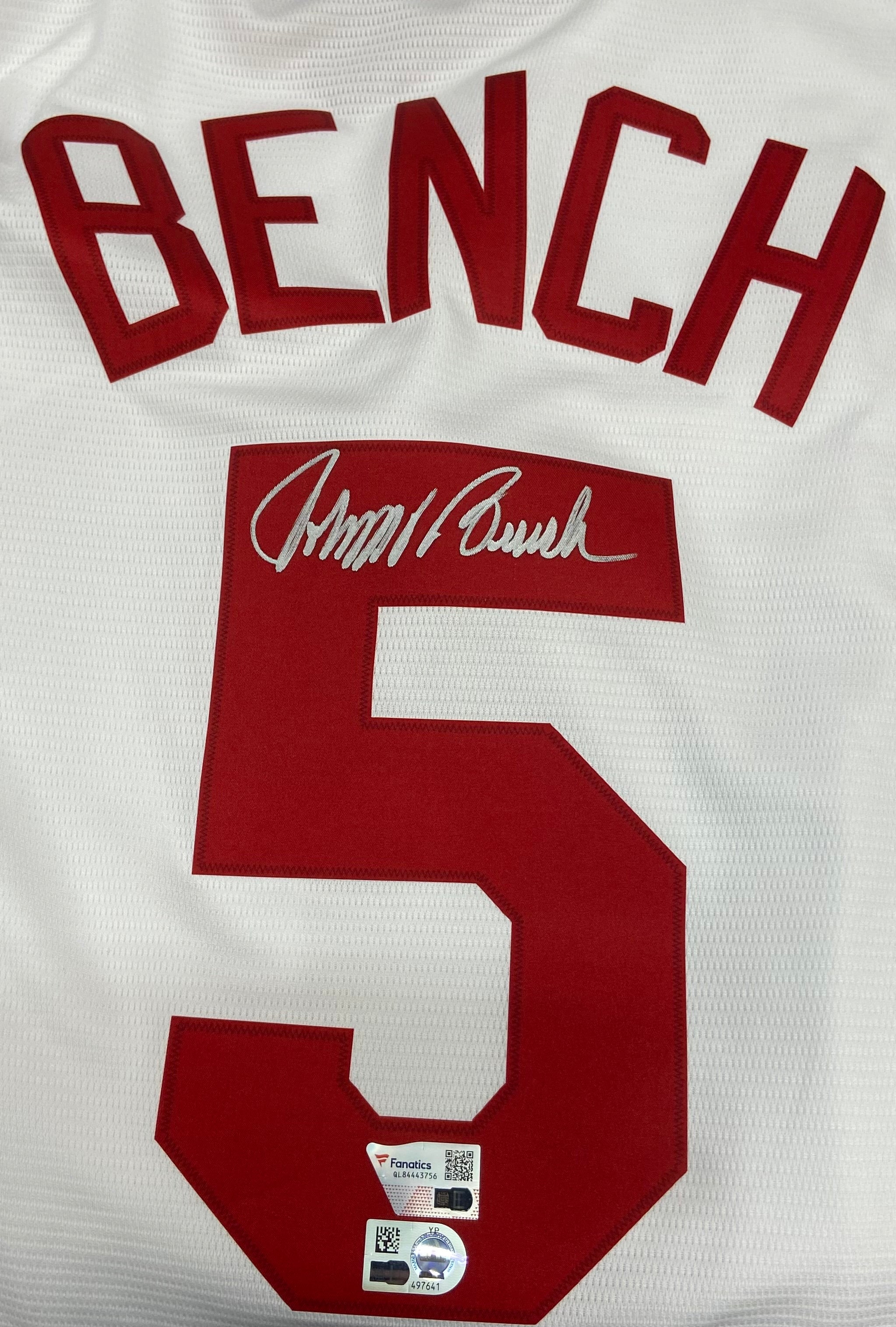 Authentic Autographed Memorabilia 