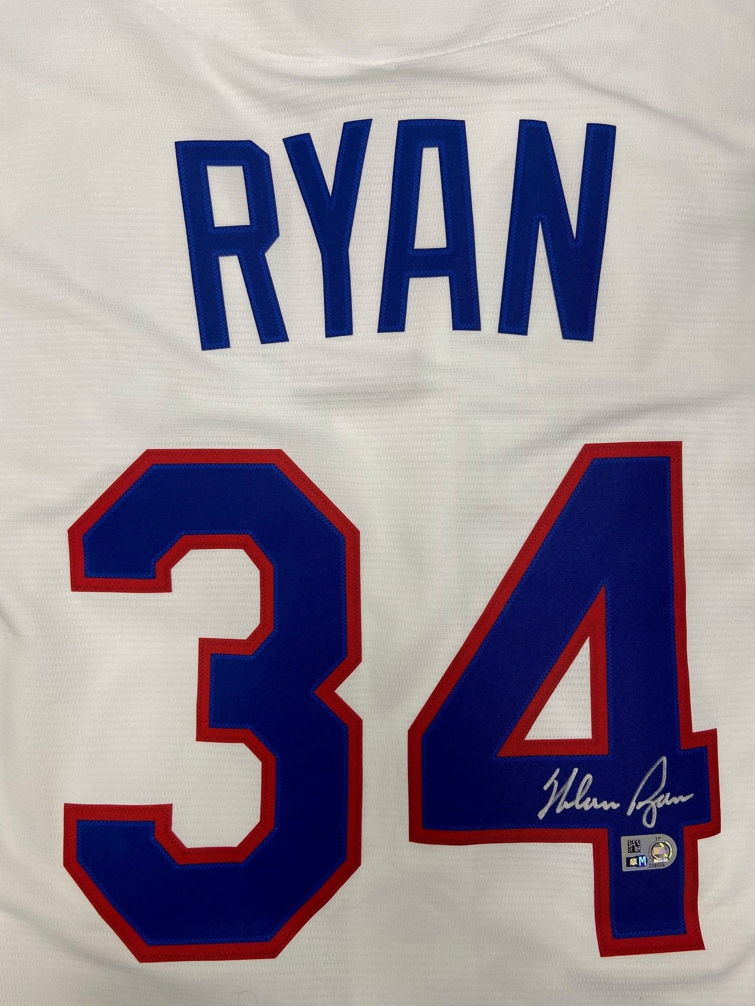 Authentic Autographed Memorabilia 