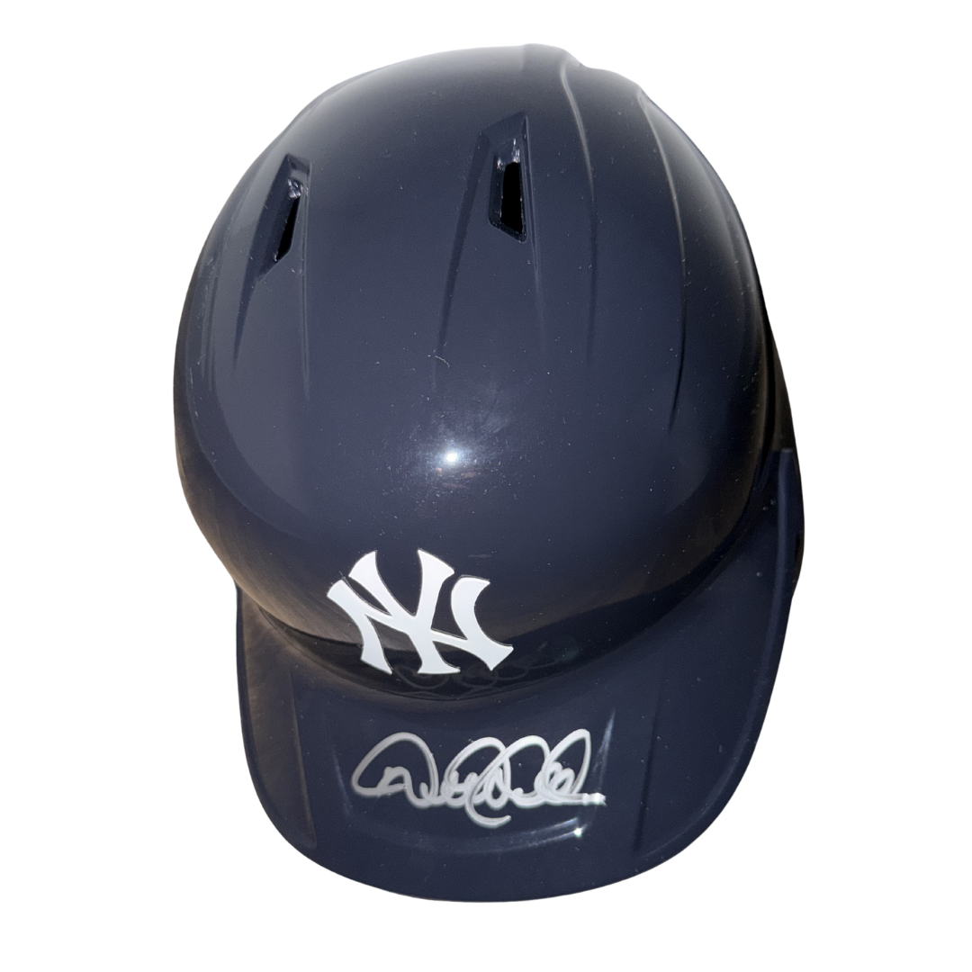 Authentic Autographed Memorabilia 