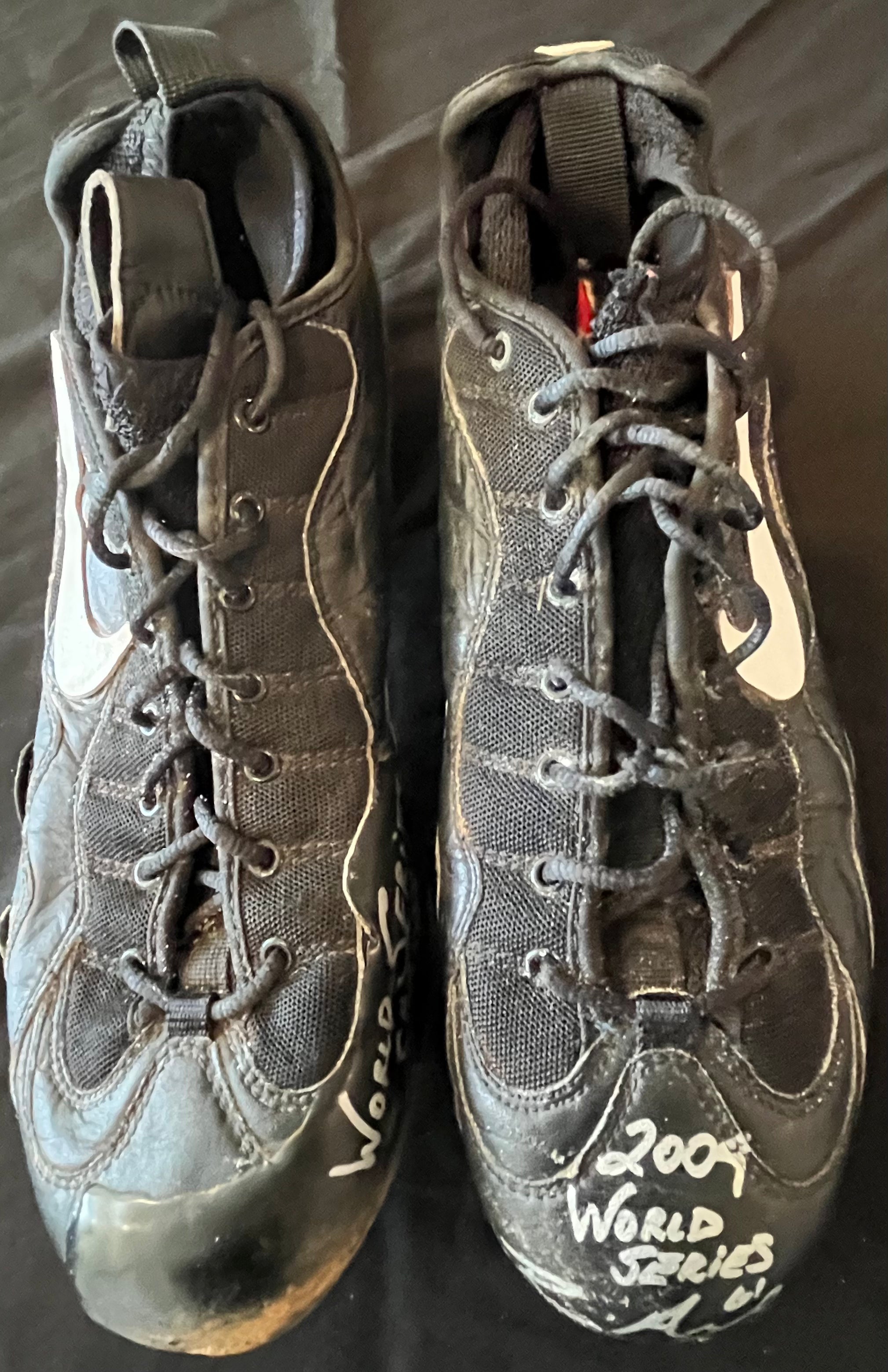 Authentic Autographed Memorabilia 