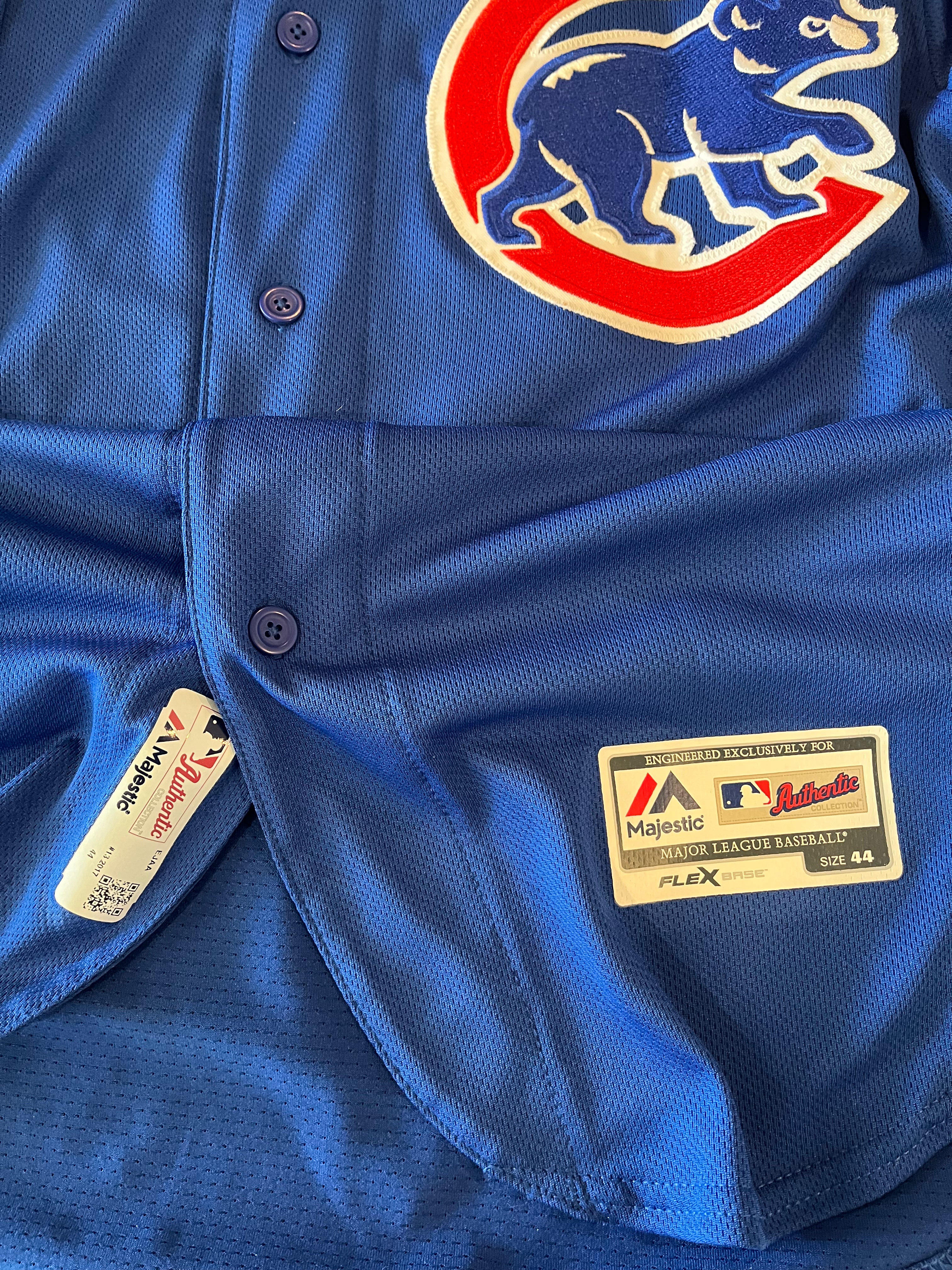 Authentic Autographed Memorabilia 