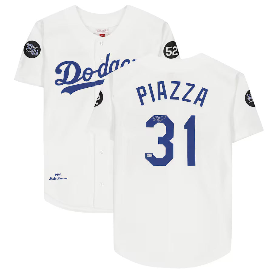 Authentic Autographed Memorabilia 