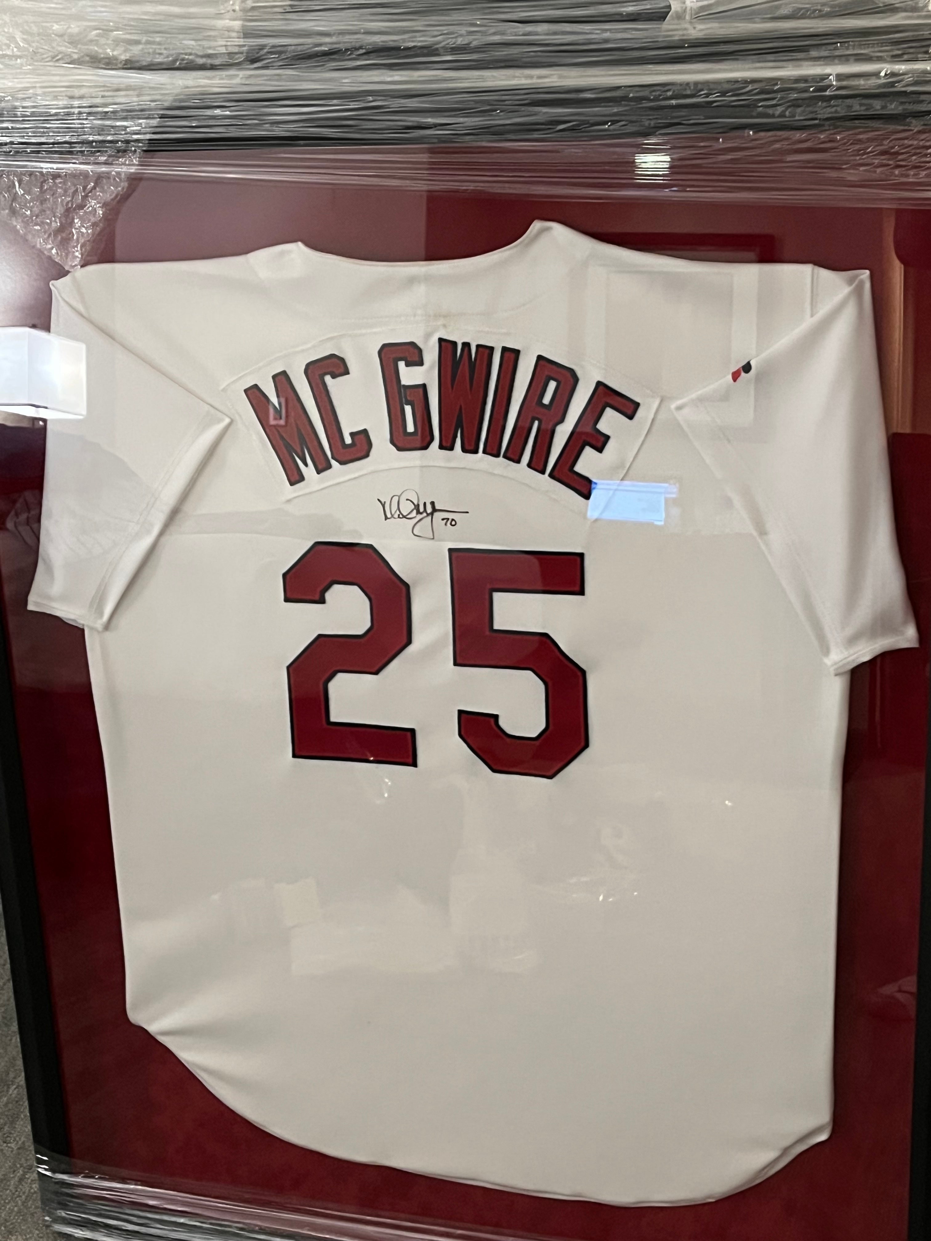 Authentic Autographed Memorabilia 