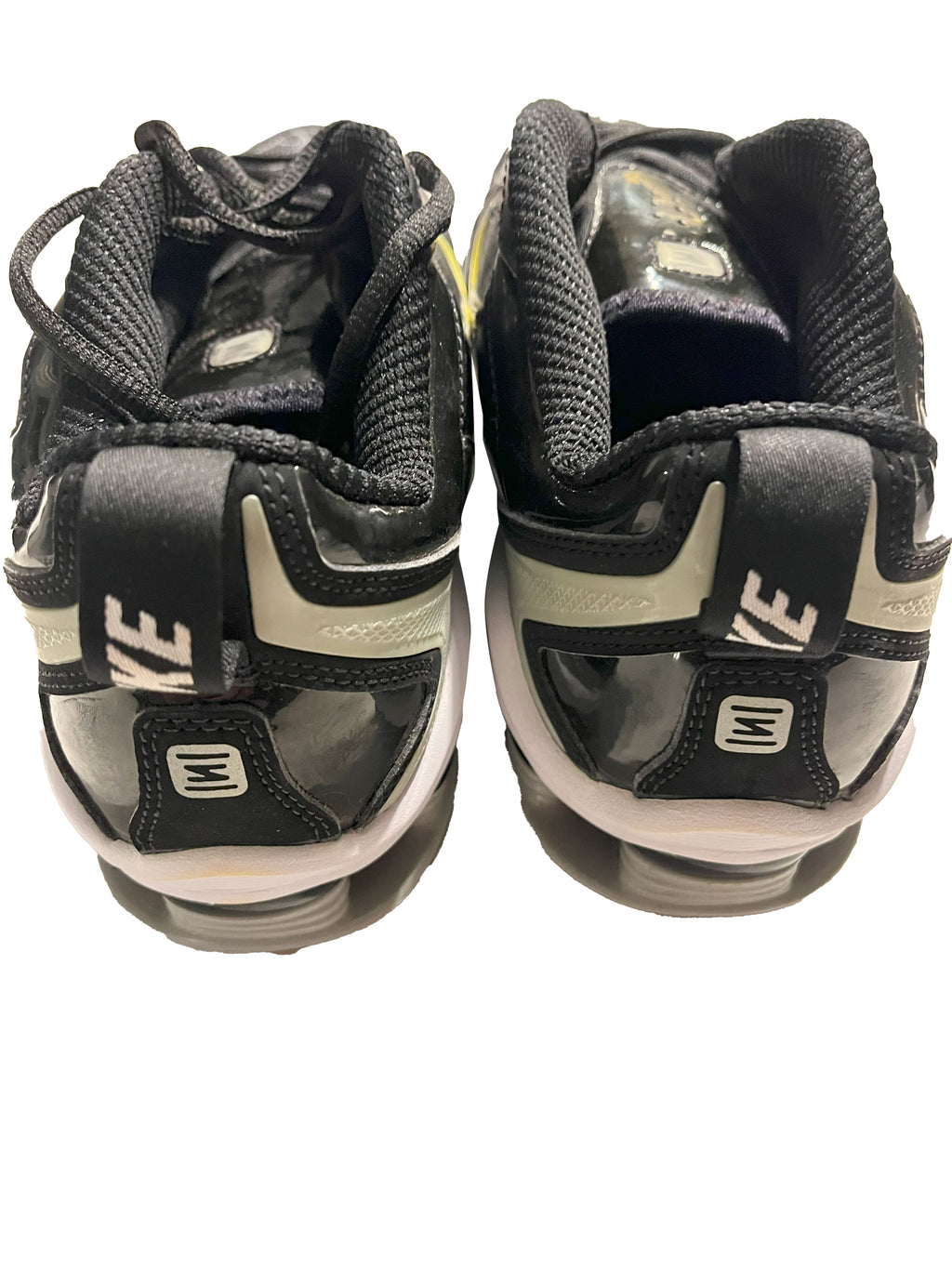 Authentic Autographed Memorabilia 