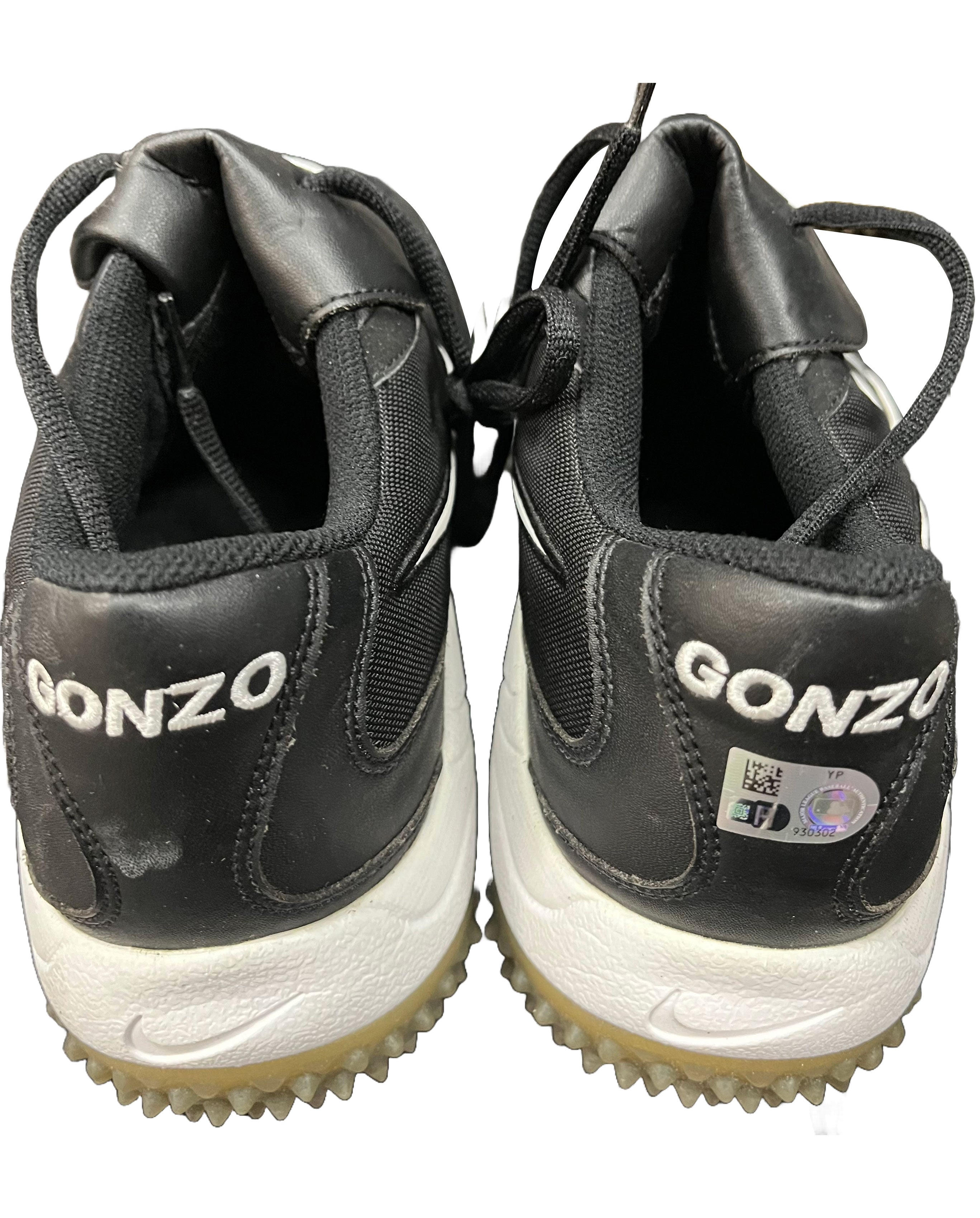 Authentic Autographed Memorabilia 