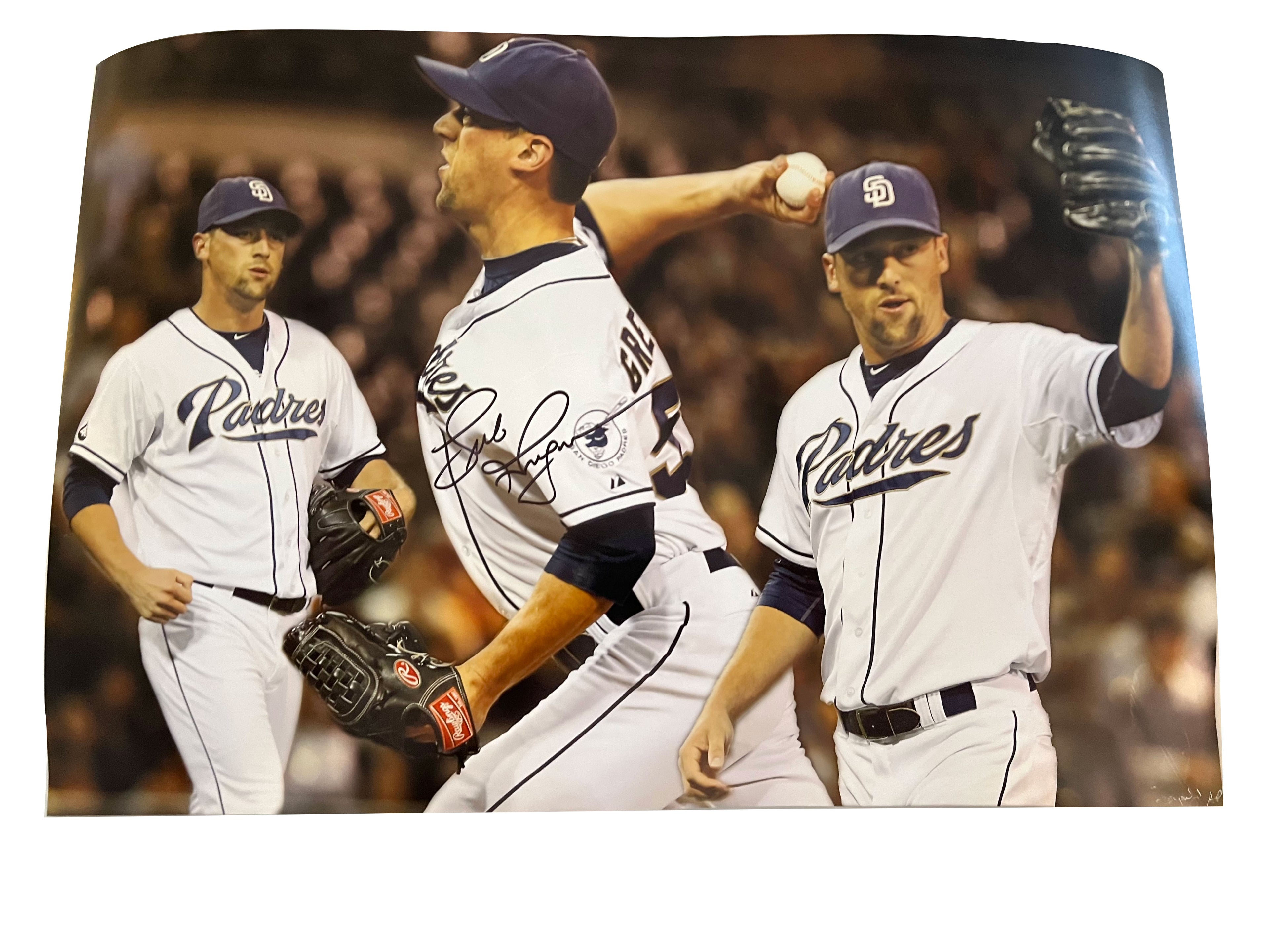 Authentic Autographed Memorabilia 