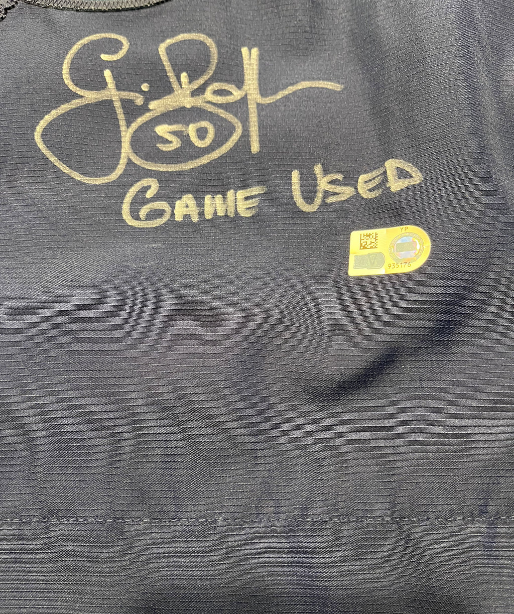 Authentic Autographed Memorabilia 