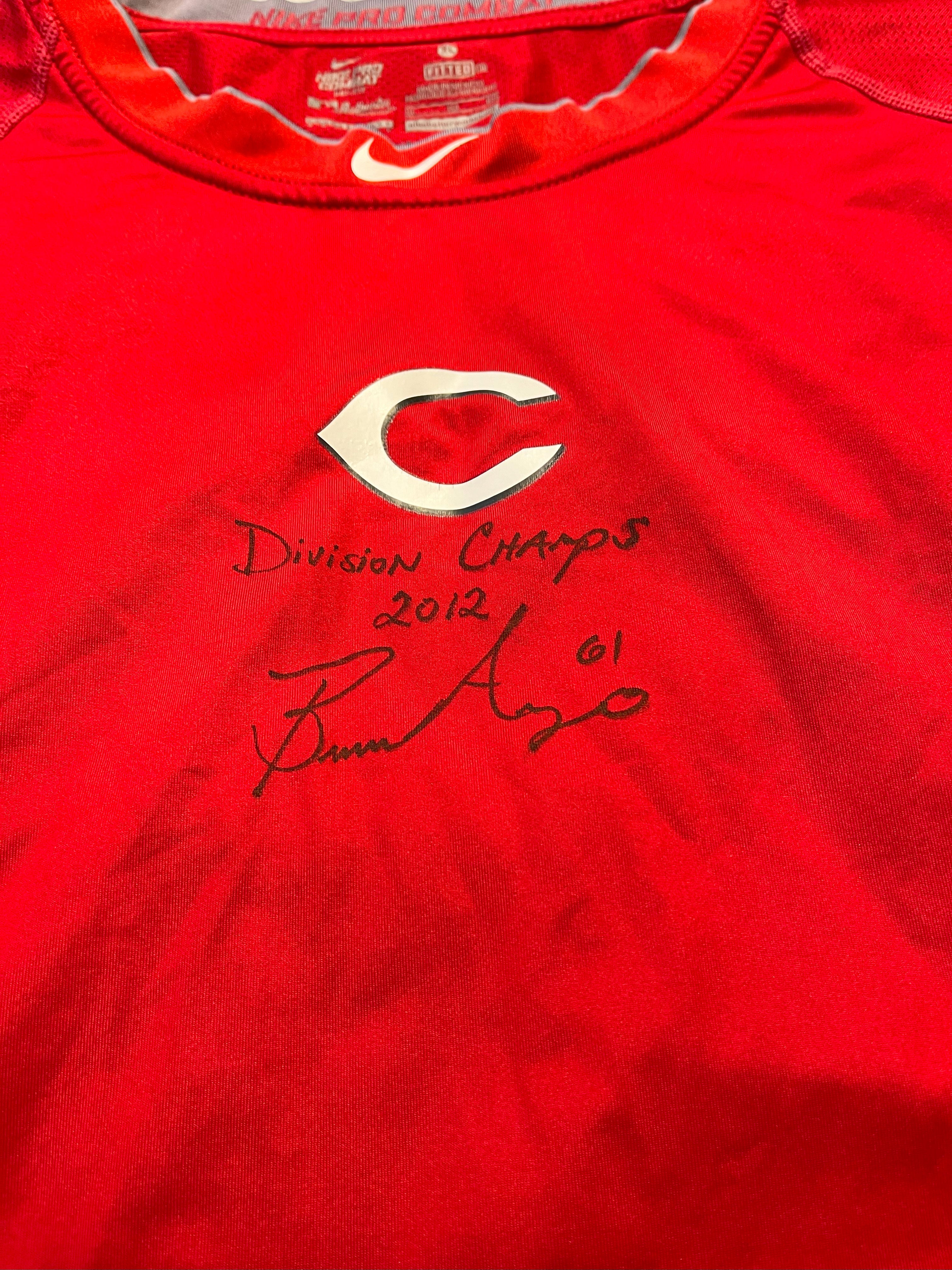 Authentic Autographed Memorabilia 