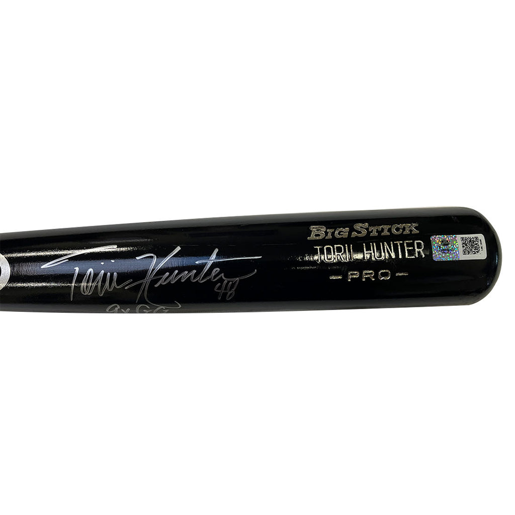Authentic Autographed Memorabilia 