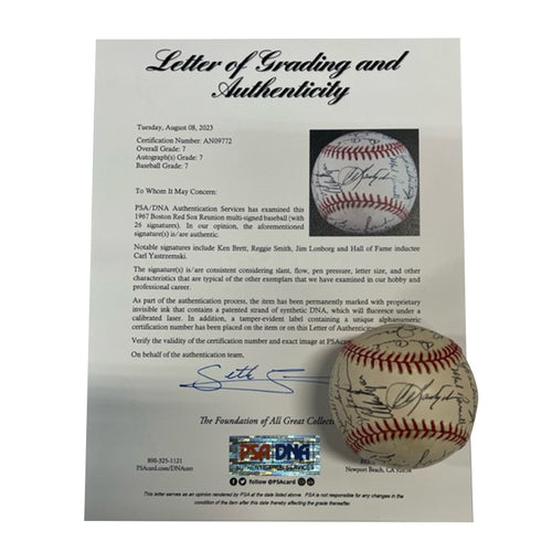Authentic Autographed Memorabilia 