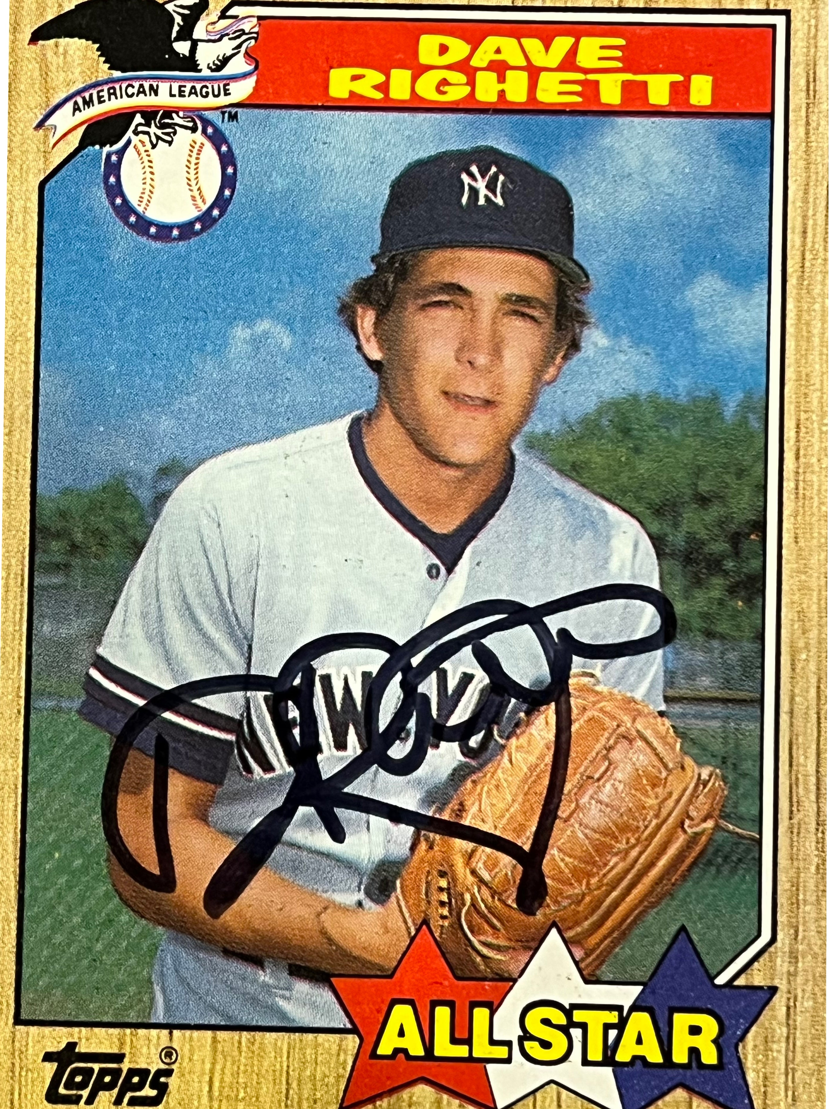 Authentic Autographed Memorabilia 