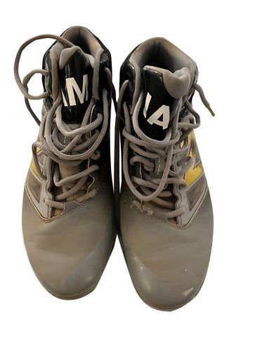 Nick Swisher Game Used Cleats - Player's Closet Project