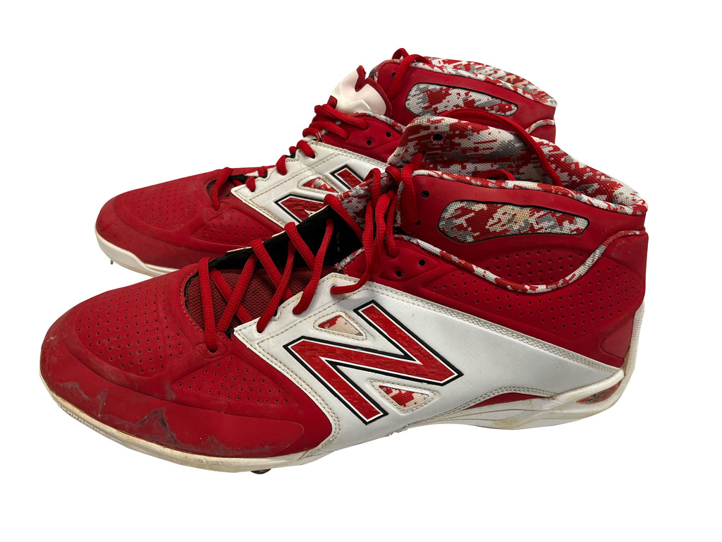 Authentic Autographed Memorabilia 