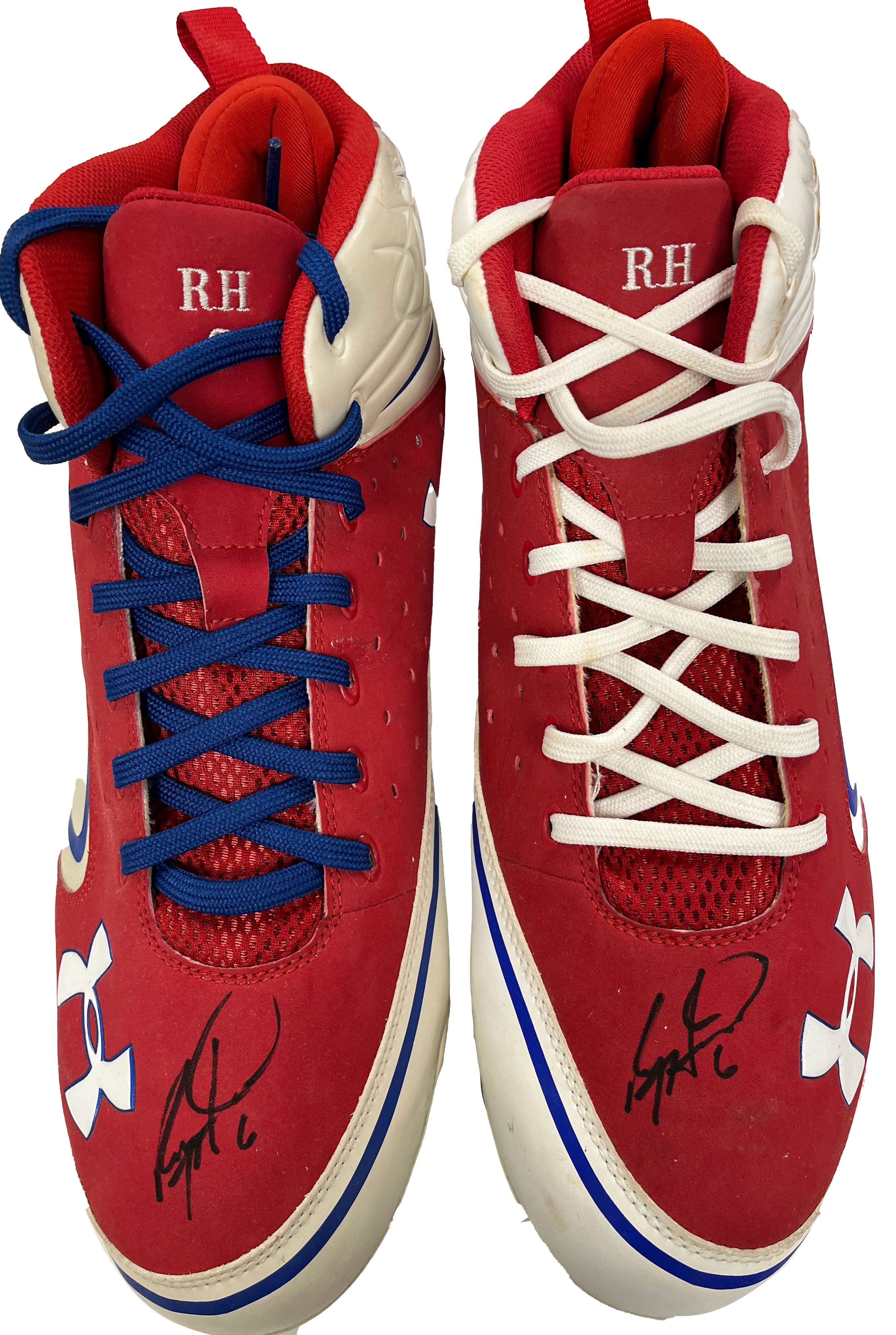 Authentic Autographed Memorabilia 