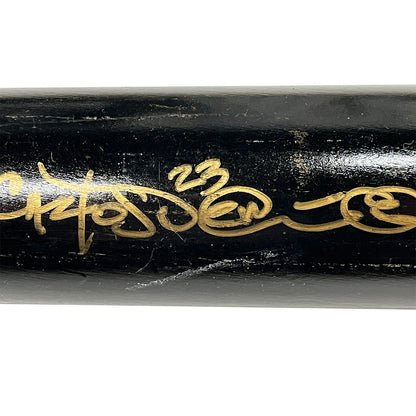 Authentic Autographed Memorabilia 