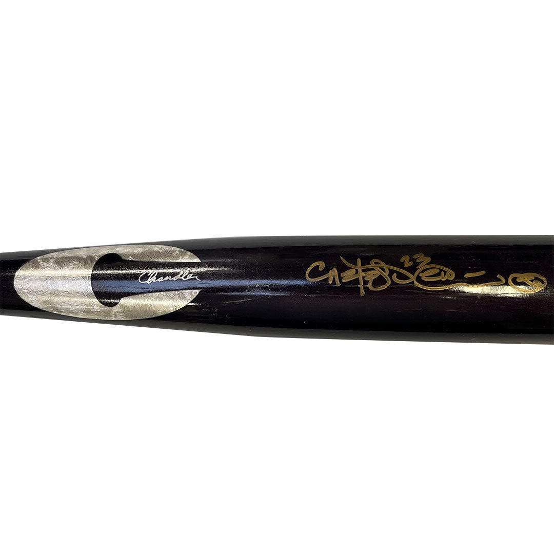 Authentic Autographed Memorabilia 