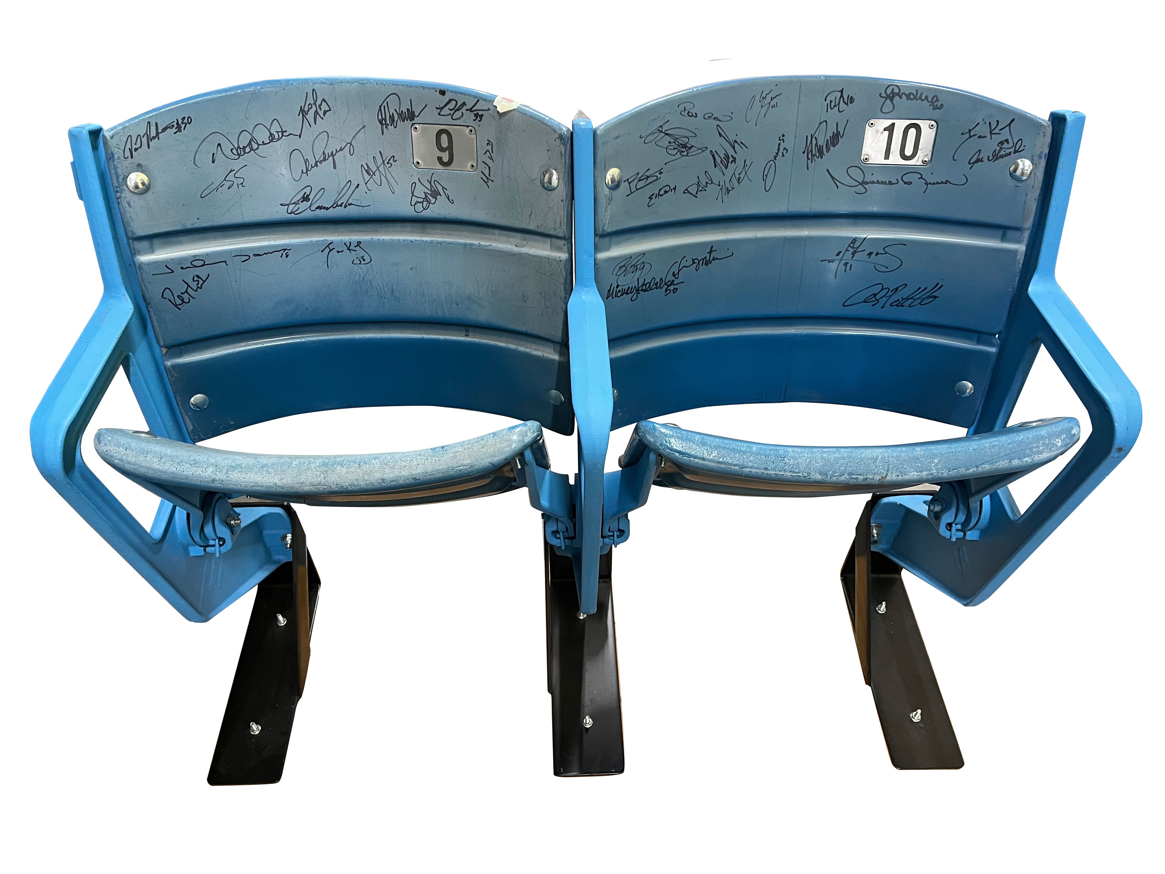 Authentic Autographed Memorabilia 