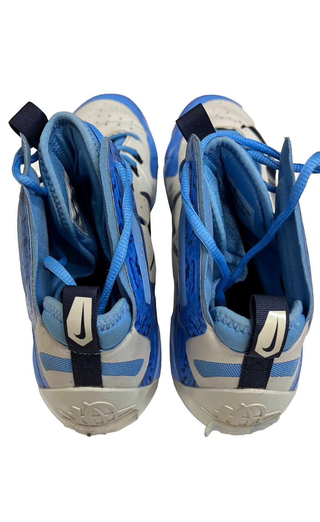 Authentic Autographed Memorabilia 