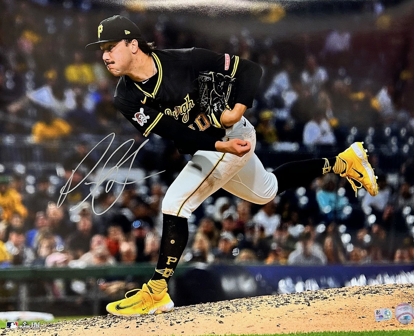 Authentic Autographed Memorabilia 