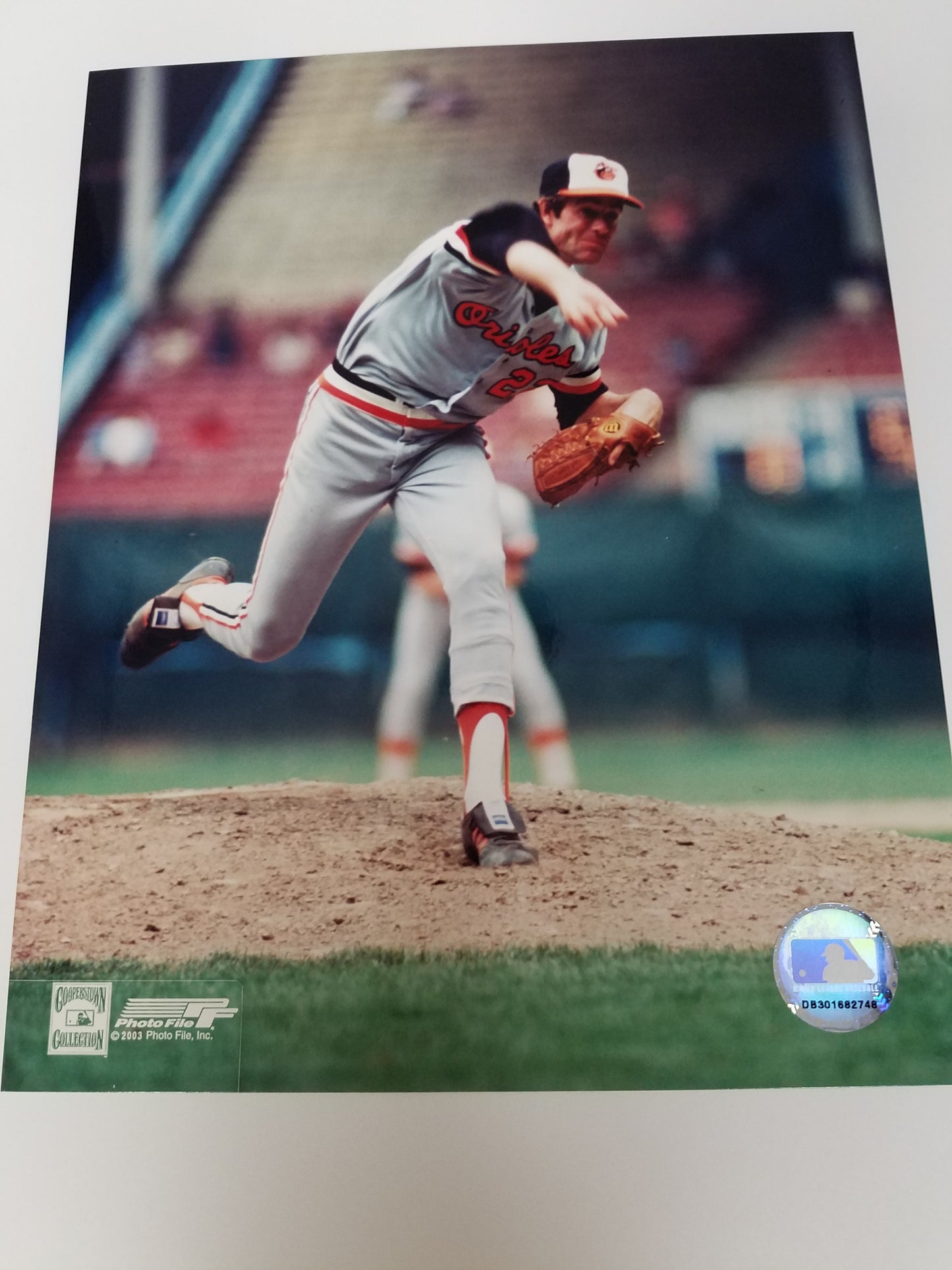 UNSIGNED Jim Palmer (pitching) 8x10