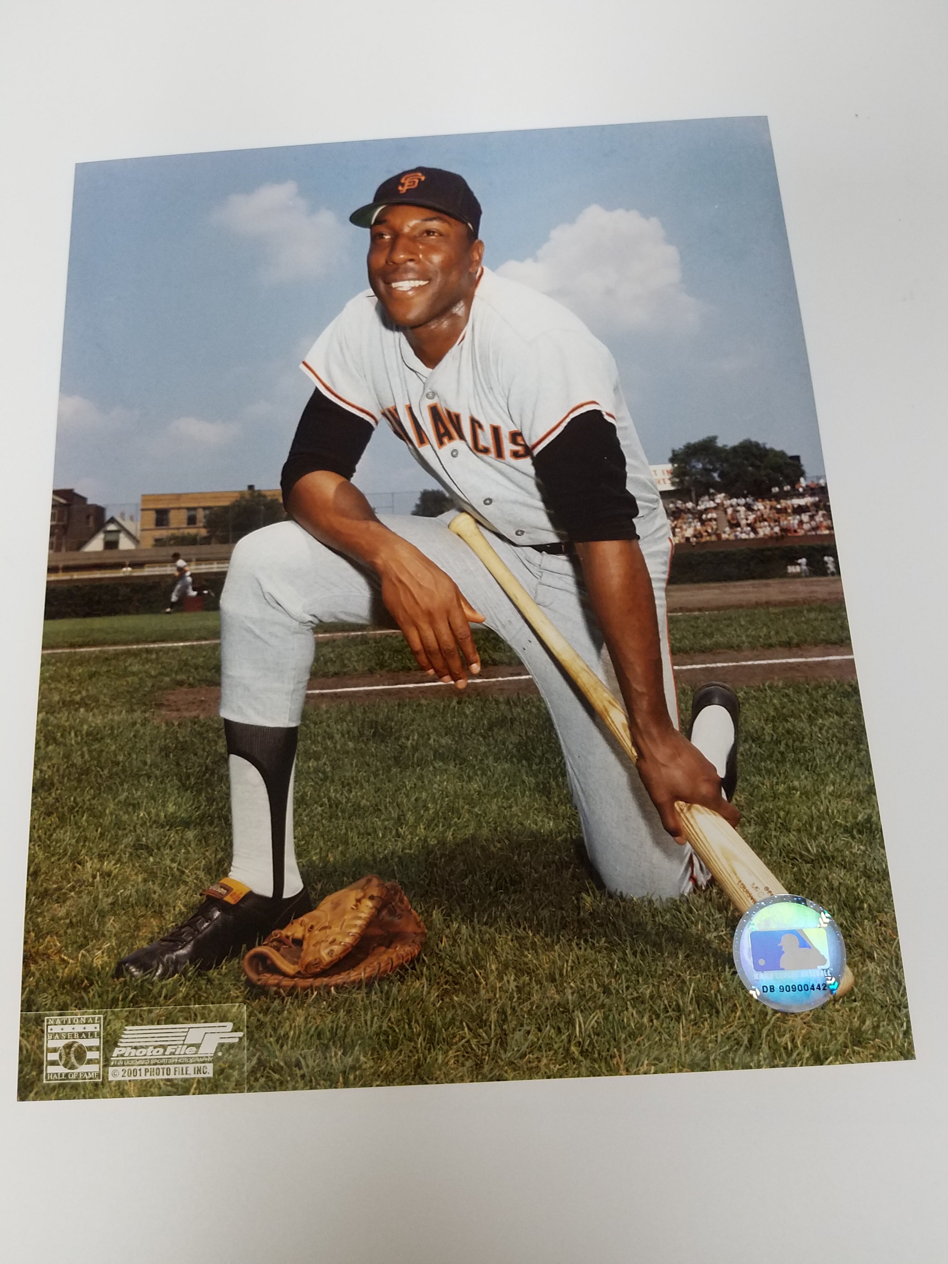 Authentic Autographed Memorabilia 
