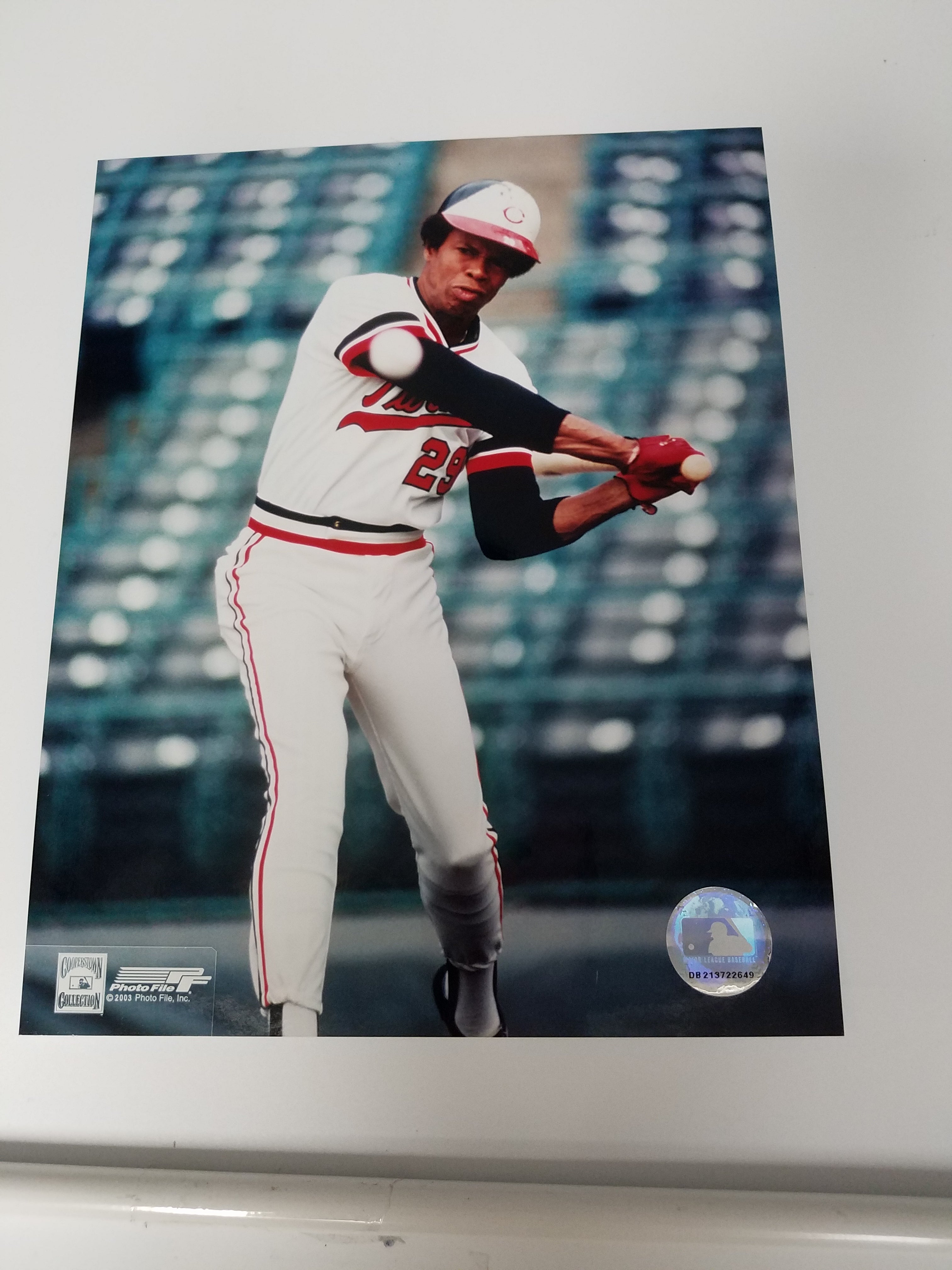 Authentic Autographed Memorabilia 