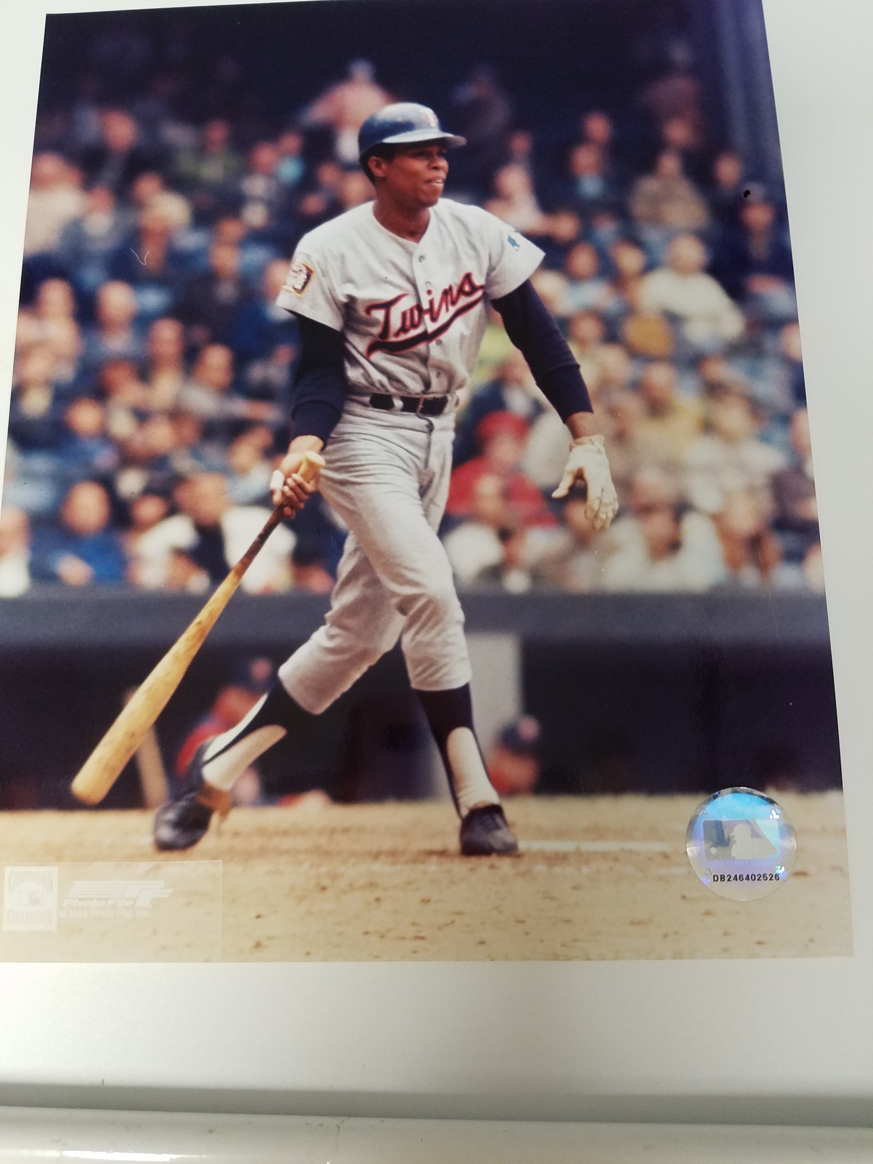 Authentic Autographed Memorabilia 