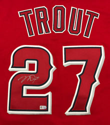 Authentic Autographed Memorabilia 