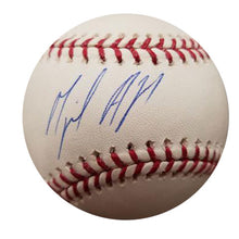 Authentic Autographed Memorabilia 