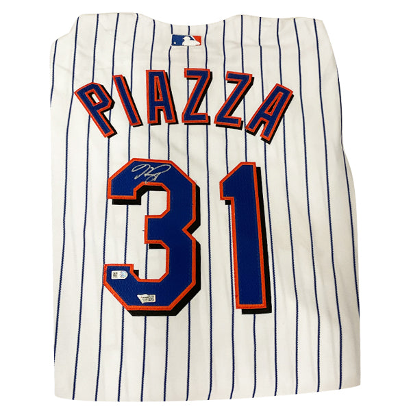 Authentic Autographed Memorabilia 